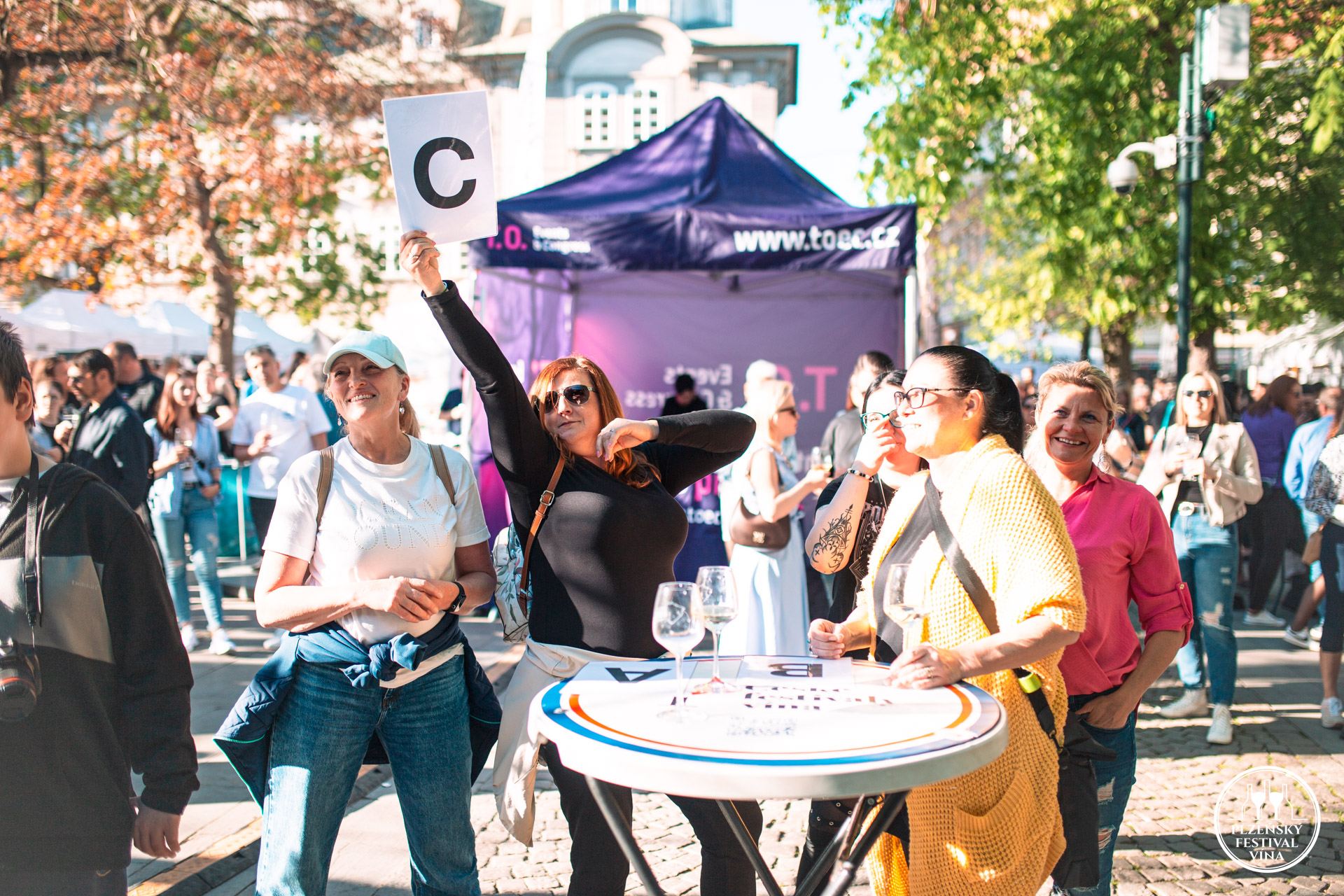 Soutěž o pobyty na Moravě | Česk&eacute; festivaly v&iacute;na
